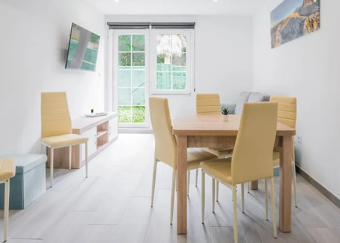 Apartment Rurales Rio Pas Oruna